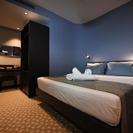 Victoria By Petit Chic Bed & Breakfast Mellieha Bagian luar foto