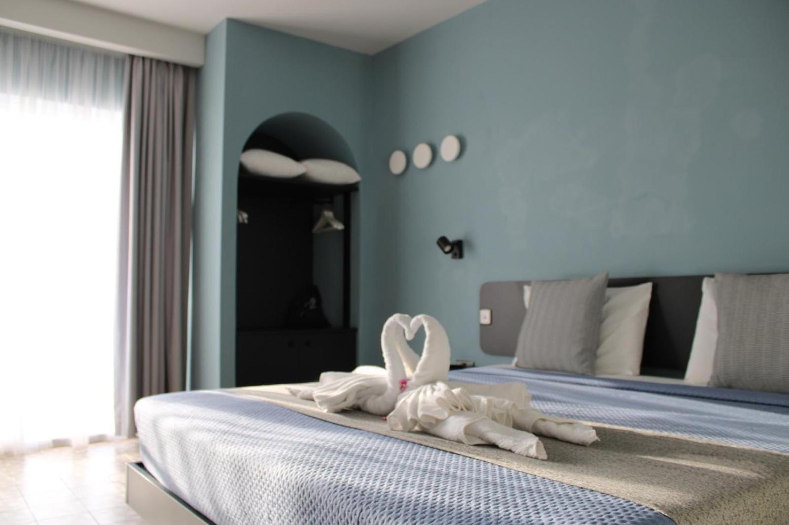 Victoria By Petit Chic Bed & Breakfast Mellieha Bagian luar foto